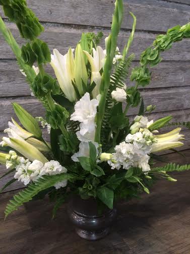 All white sympathy arrangement 