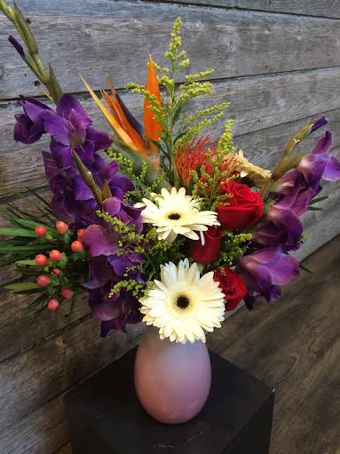 Glads, gerberas, roses, birds of paradise and so much more!