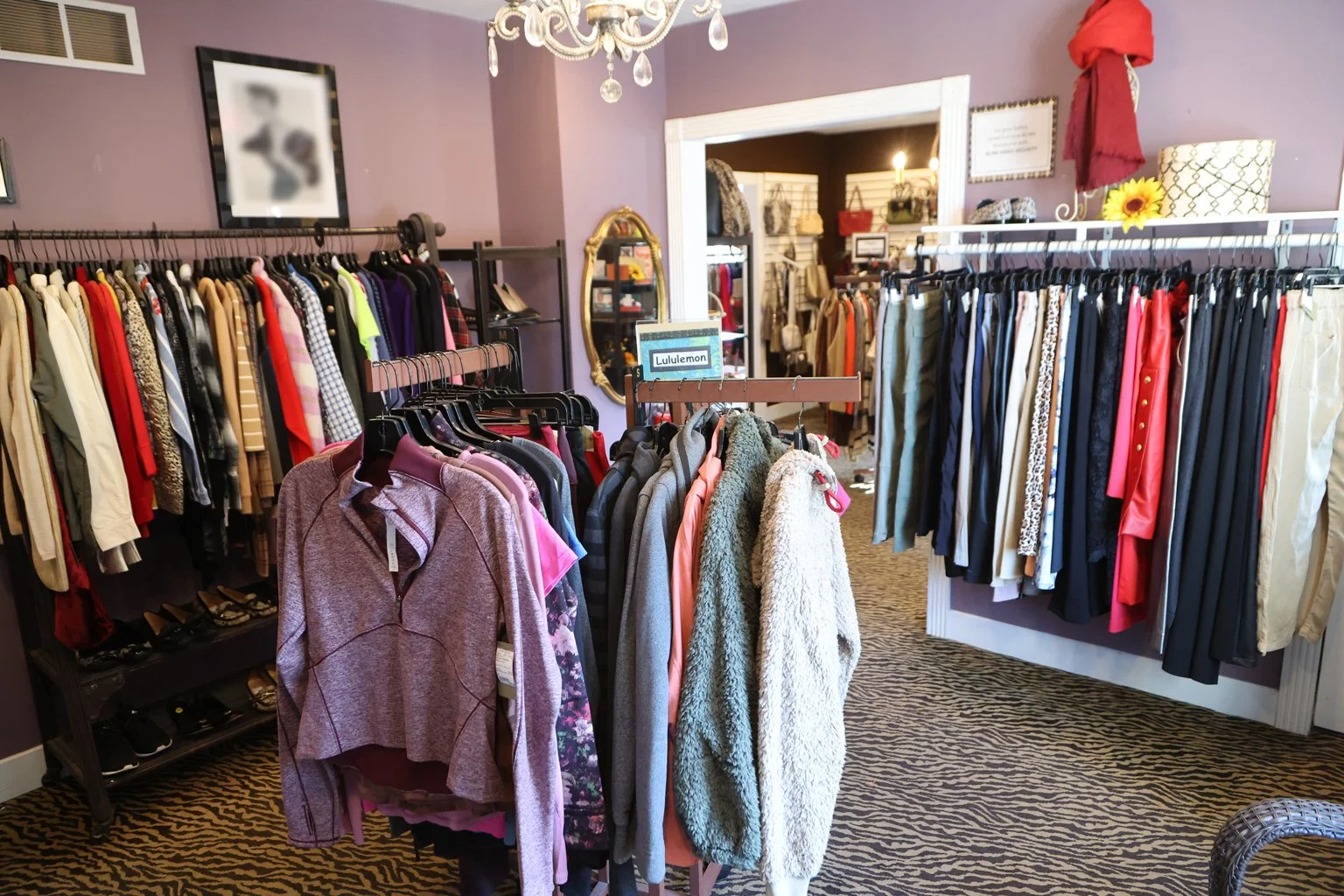 Loralei's_Boutique_03.JPG