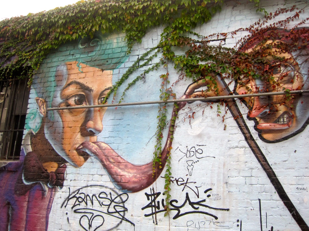 Just a wall like so many others.