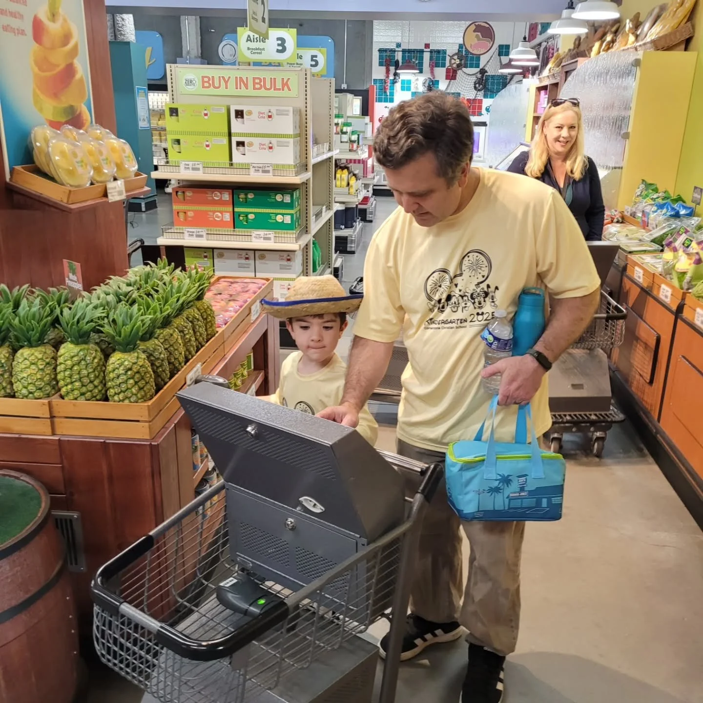Fun moments of discovery at the Discovery Cube! Thank you @discoverycubela for this exciting field trip!!