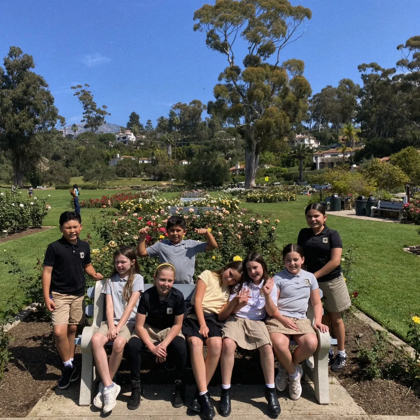 Happy Easter!! Swipe to see the 4th graders beautiful artwork work for the Resurrection of Jesus!!