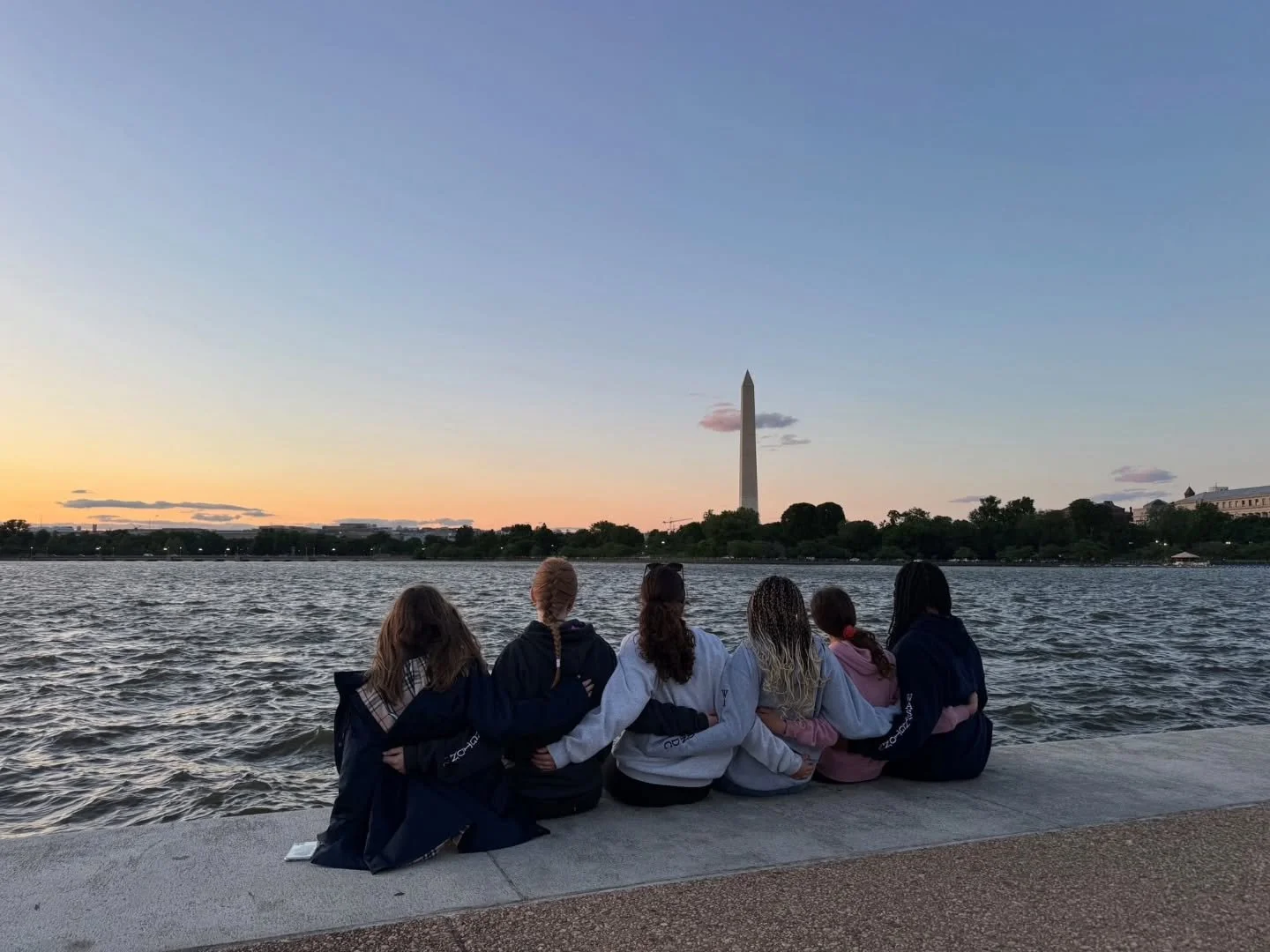 From the classroom to the capital 🇺🇸 The Historical Studies Tour brought our 8th graders face-to-face with the moments that shaped our nation

#washingtondc #8thgrade #privateschool #fieldtrip