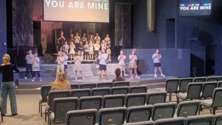 Elementary Worship Team's final performances of the year!! With the help of our Kindergarteners🩷

#worshipteam #elementaryschool #privateschool