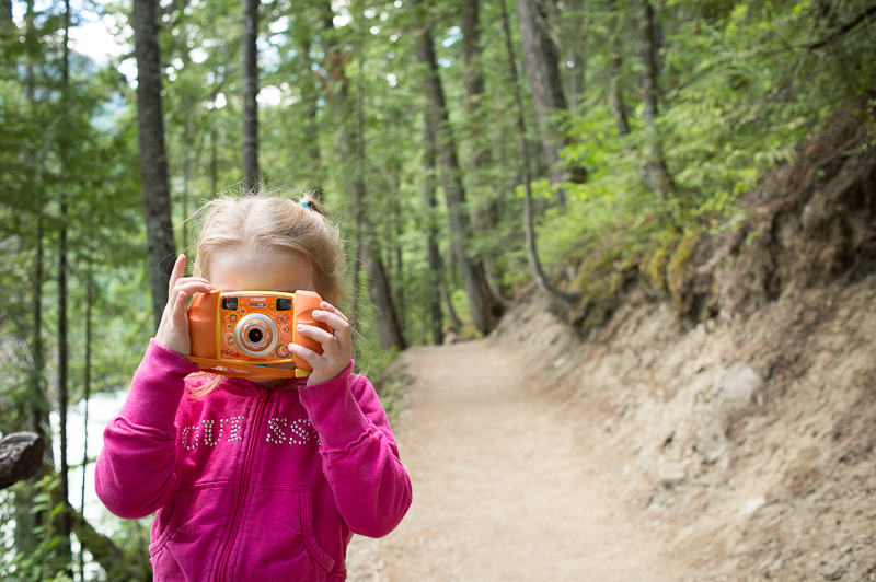 Snohomish Family Photographer - Girl with Camera 9