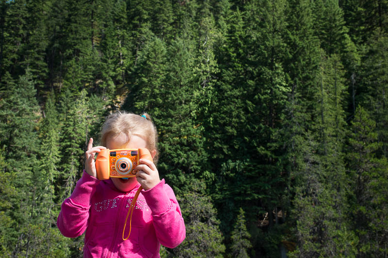 Snohomish Family Photographer - Girl with Camera 10