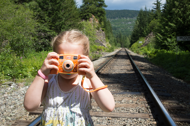 Snohomish Family Photographer - Girl with Camera 15