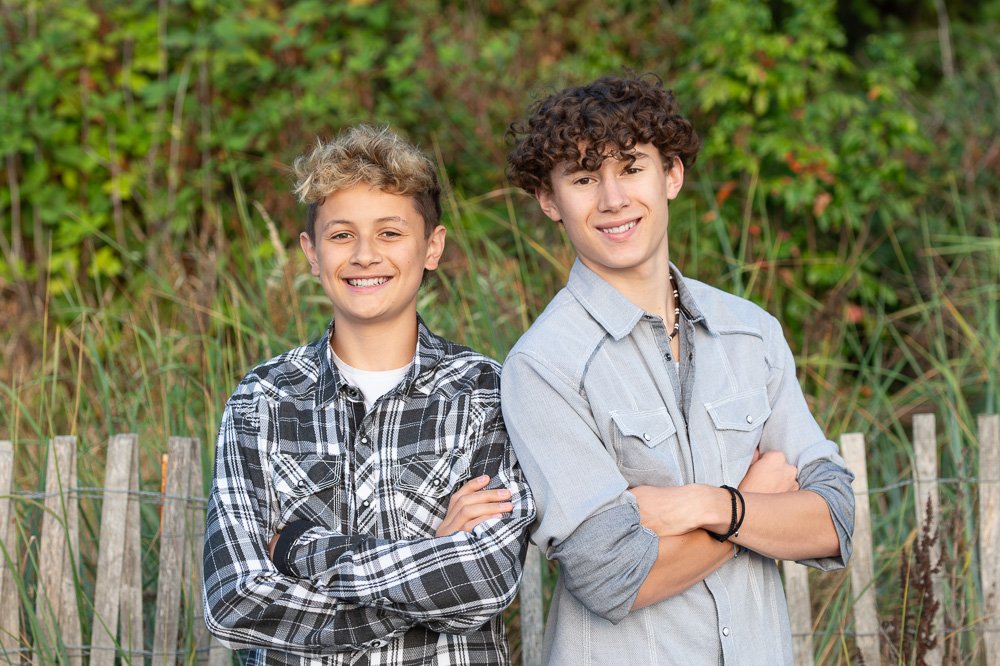Snohomish Family Photographer - Brothers portrait