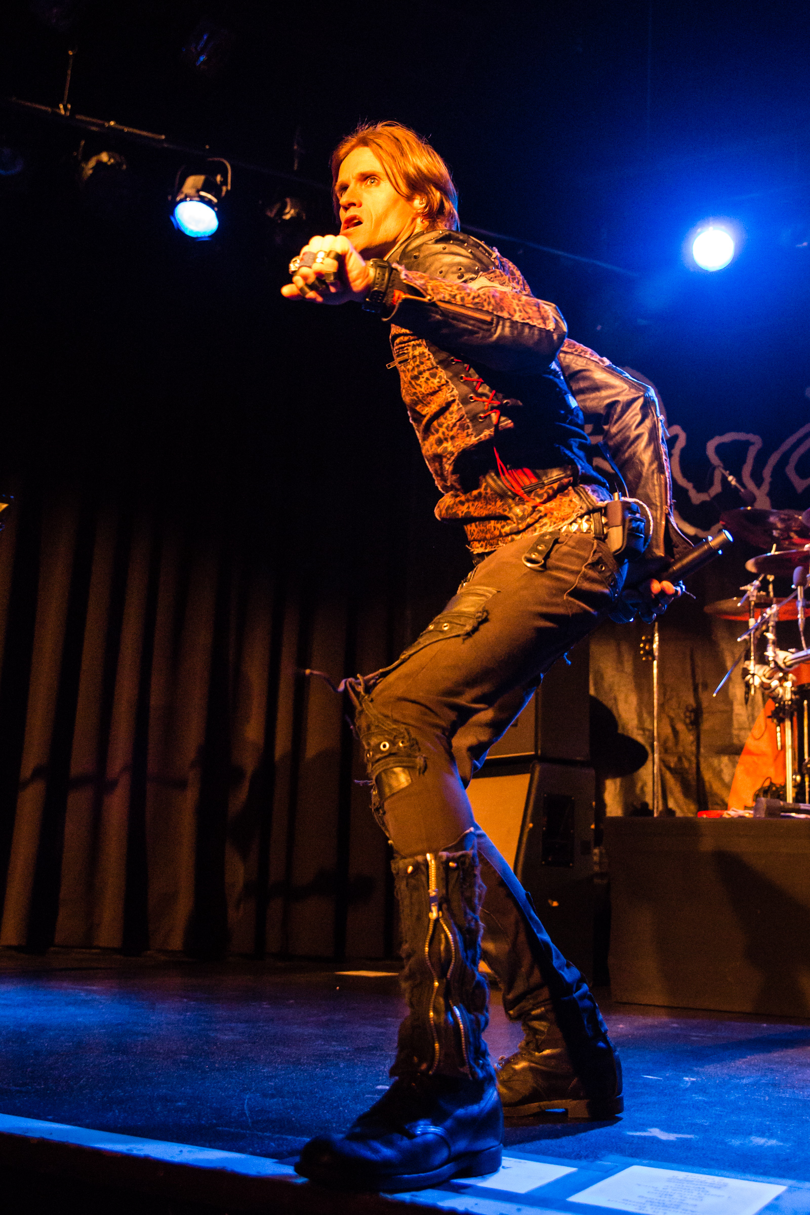 Buckcherry - Calgary Photographer © J. Dirom