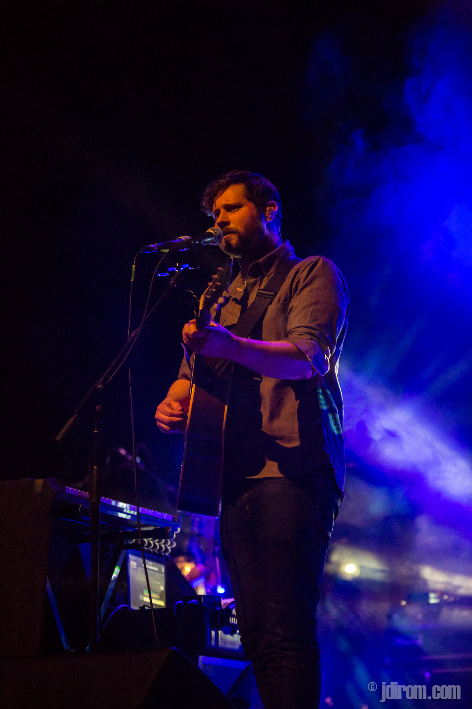 Dan Mangan-11.jpg