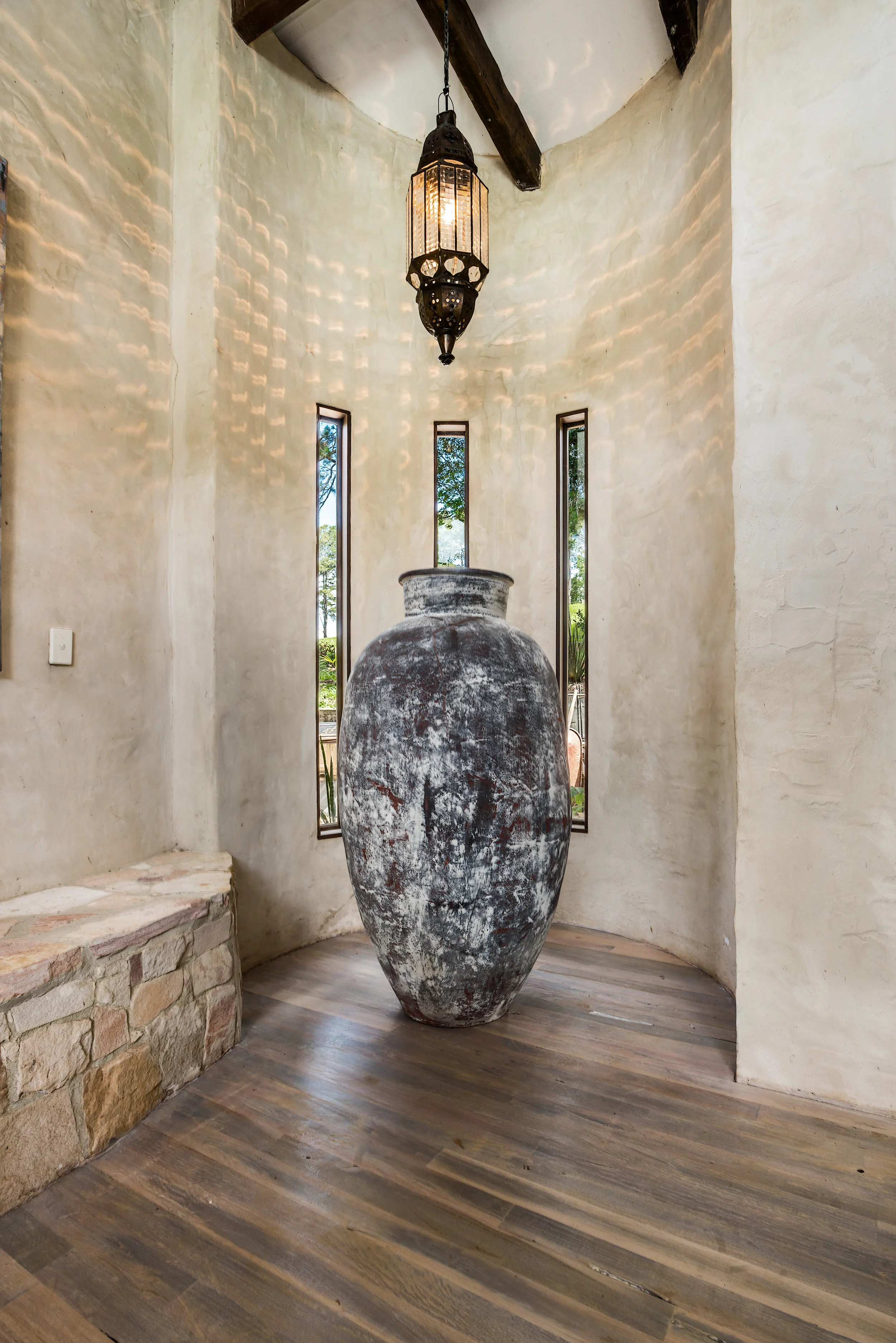 VILLA Alcove.jpg