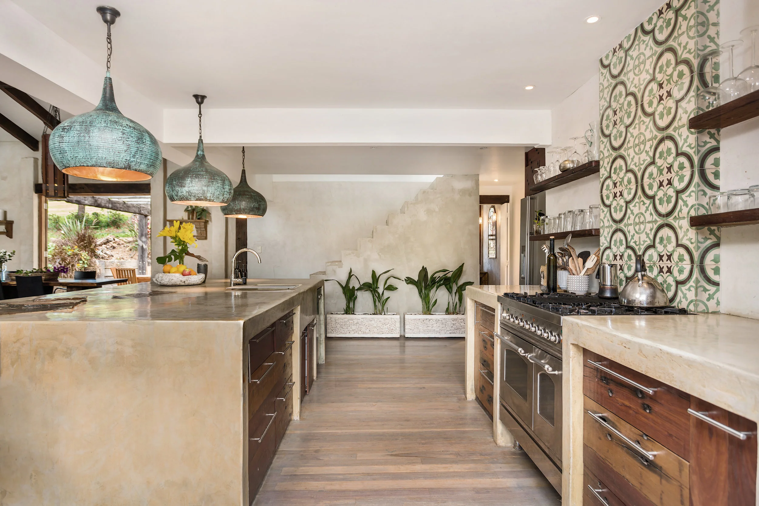 VILLA Kitchen.jpg