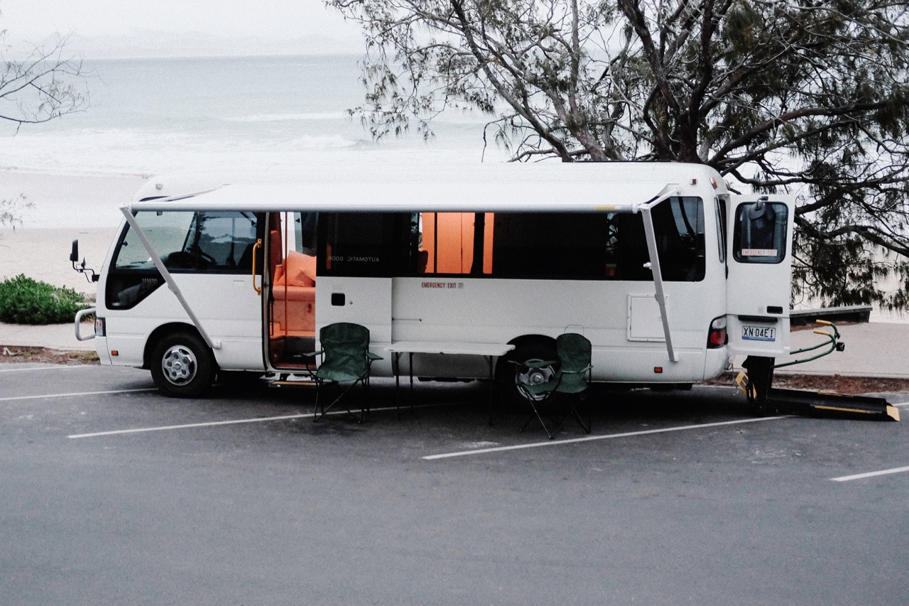 SHAYNE_ALLEN_LOCATION_BUS_BYRON_BAY-14.jpg