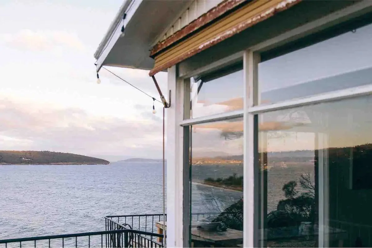 Beachcombers shayne allen - 1.jpeg