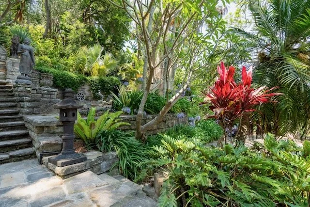 Magnum Pi Shayne Allen - 2.jpeg