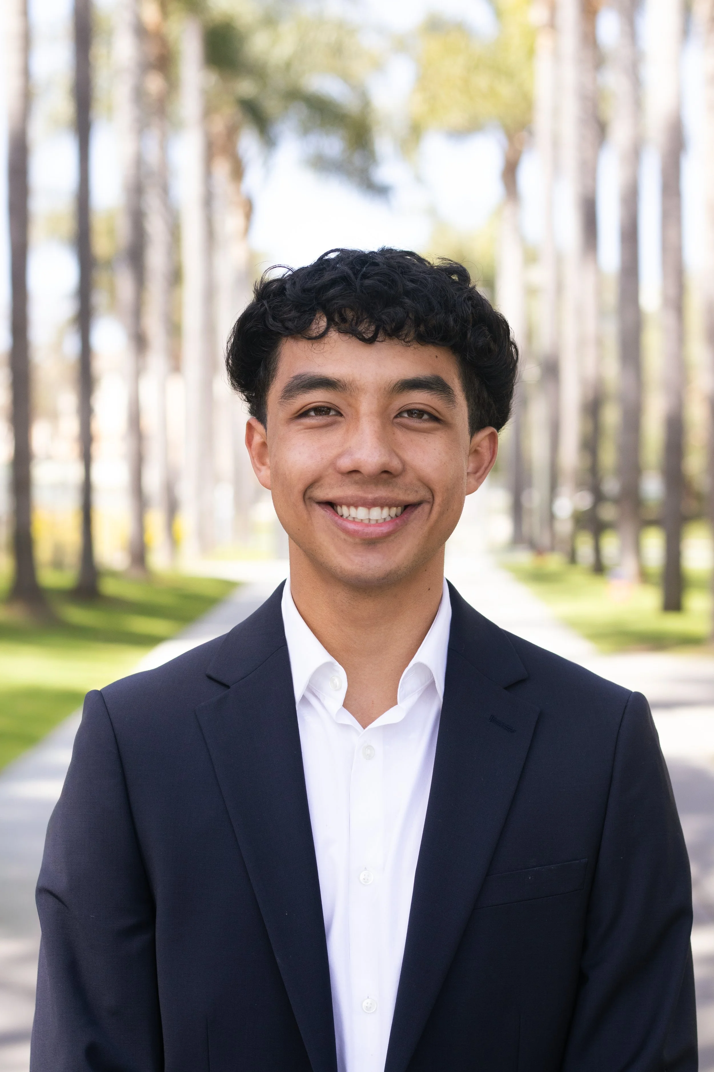 Elias Herrera | Marketing & Entrepreneurship