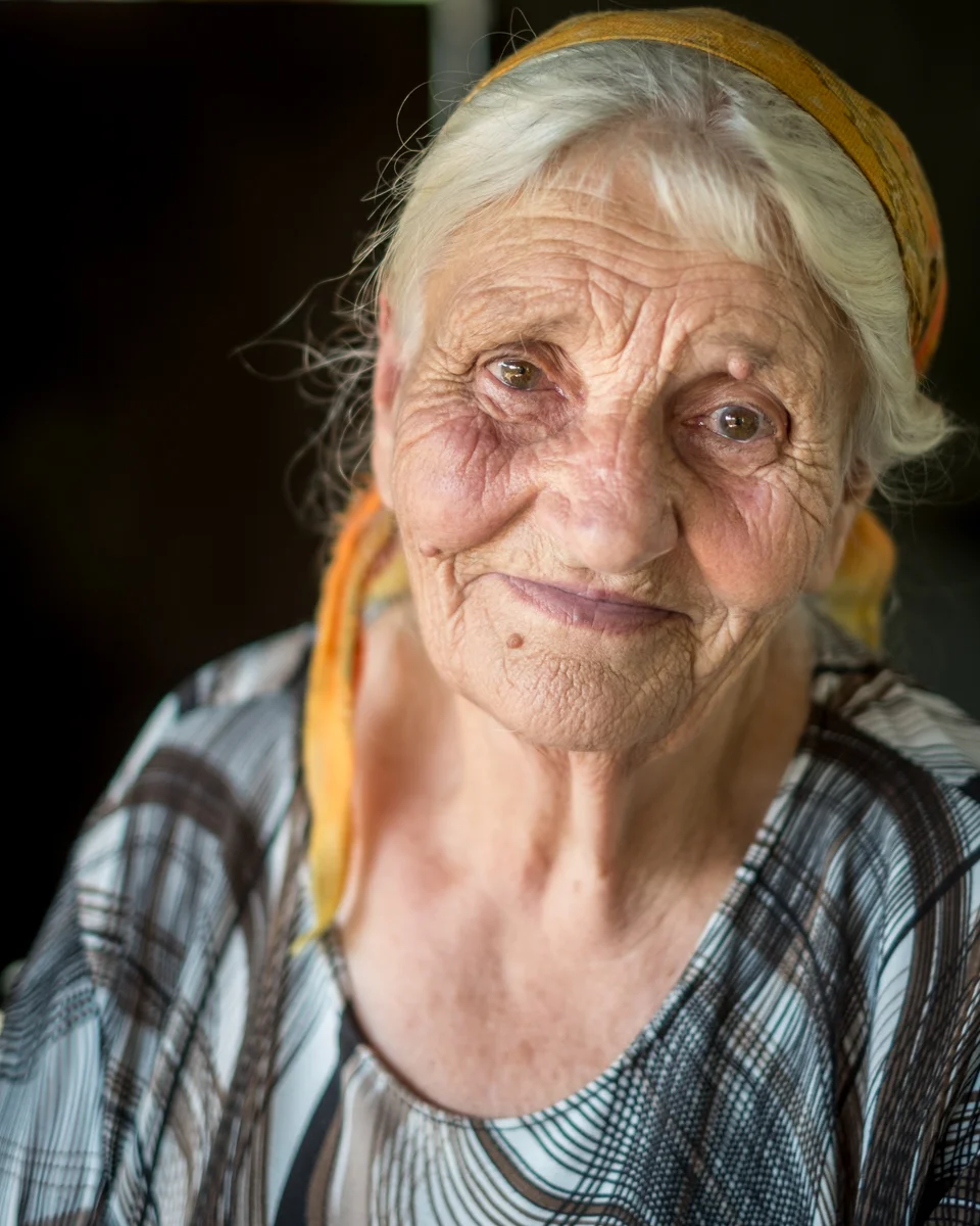 MINDYA PORTRAITS-21-122.jpg