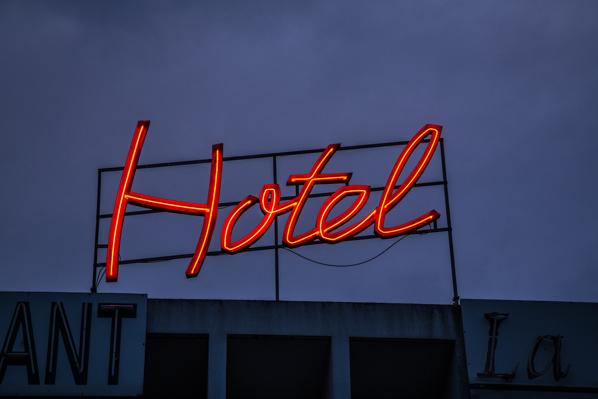 HOTEL-100.jpg