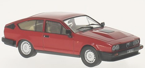 WB249 Alfa Romeo GTV6 2.5, rood, Whitebox