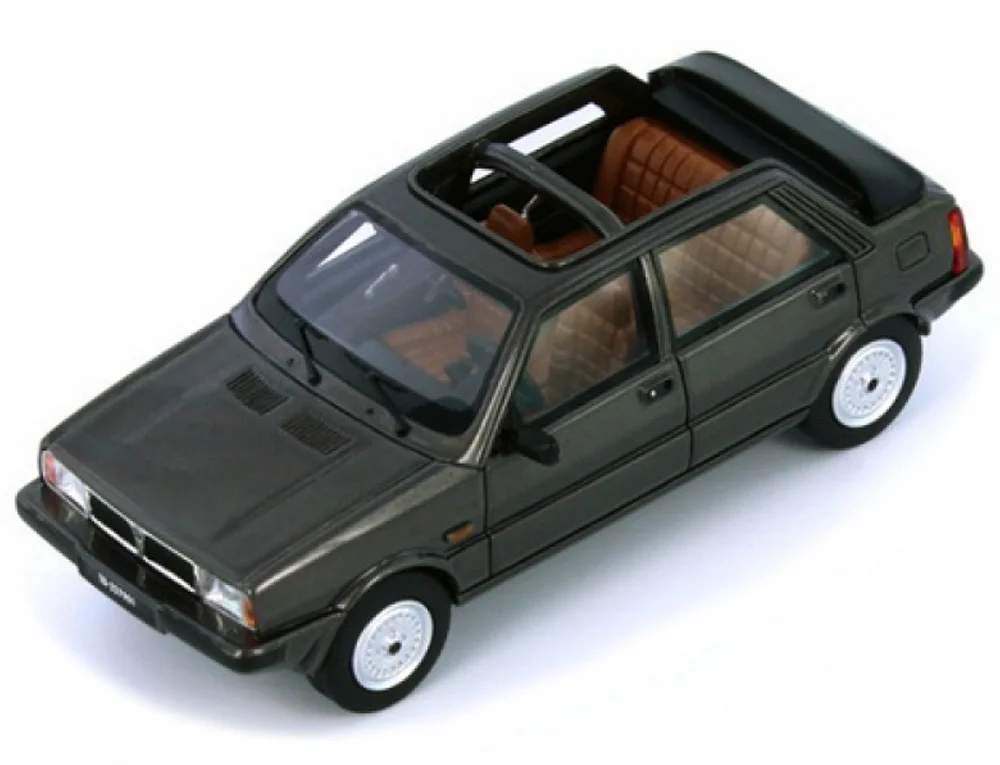 PR0023 Lancia Delta Selene Semi-convertbile 1983, donkergrijs, PremiumX