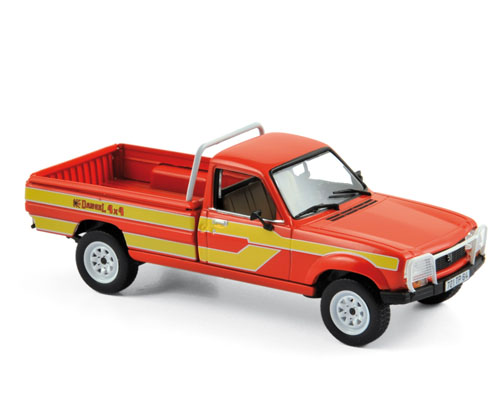 475448 Peugeot 504 Pick-Up 4x4 Dangel, 1985, rood/geel, Norev