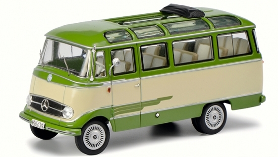 450291700 Mercedes-Benz O 319, groen/beige, Schuco