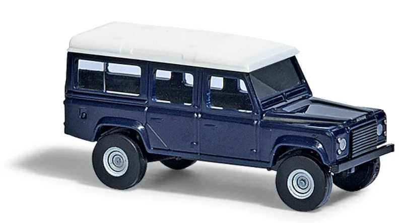 8372 Land Rover Defender, donkerblauw, Busch