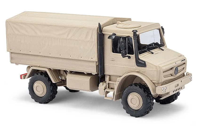 51020 Mercedes-Benz Unimog U5023 "Militair, zandkleur", Busch