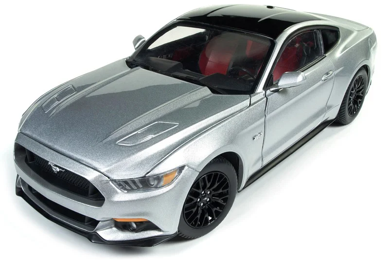 AW237 2017 Ford Mustang GT, zilver, Auto World