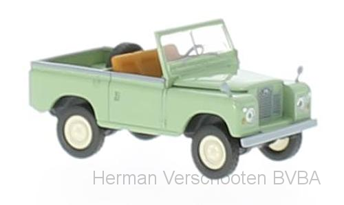 13850 Land Rover 88, blassgruen, Brekina