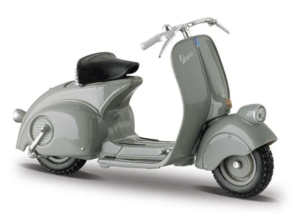 03132G Vespa Scooters 98 1946, Maisto