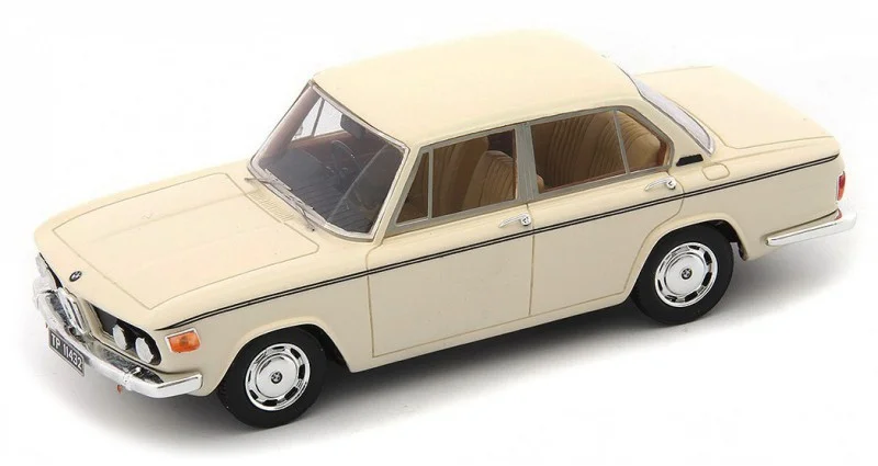 05022 BMW 2004M Sedan 1973, wit, Autocult