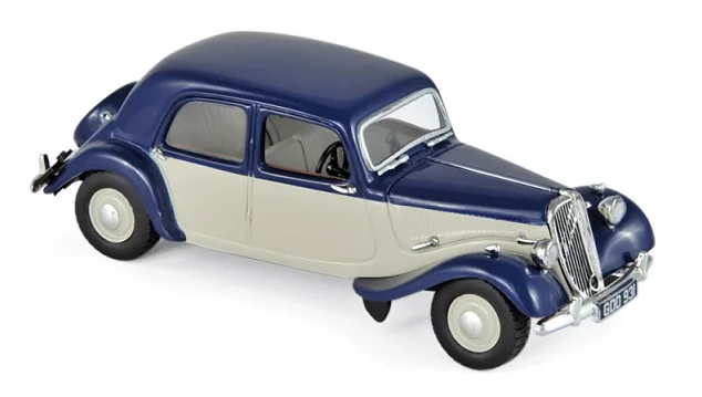 153051 Citroën Light 15 1949, donkerblauw/crème, Norev