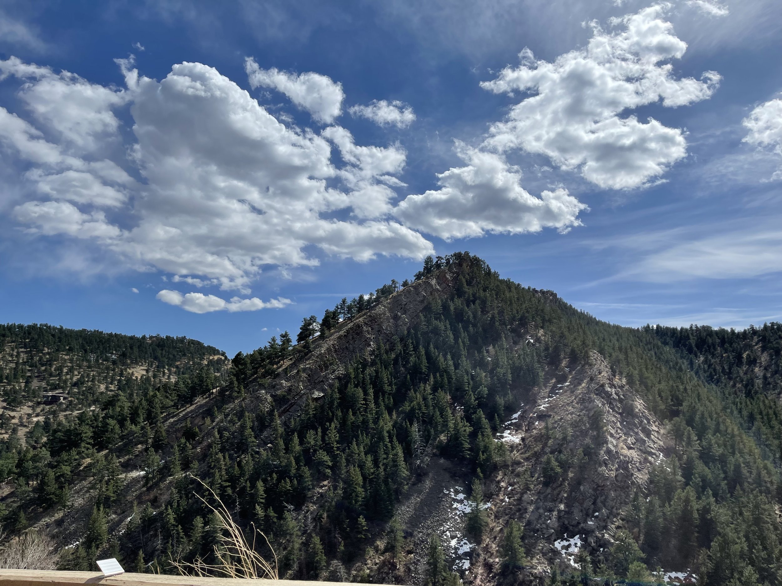 Boulder1.jpg