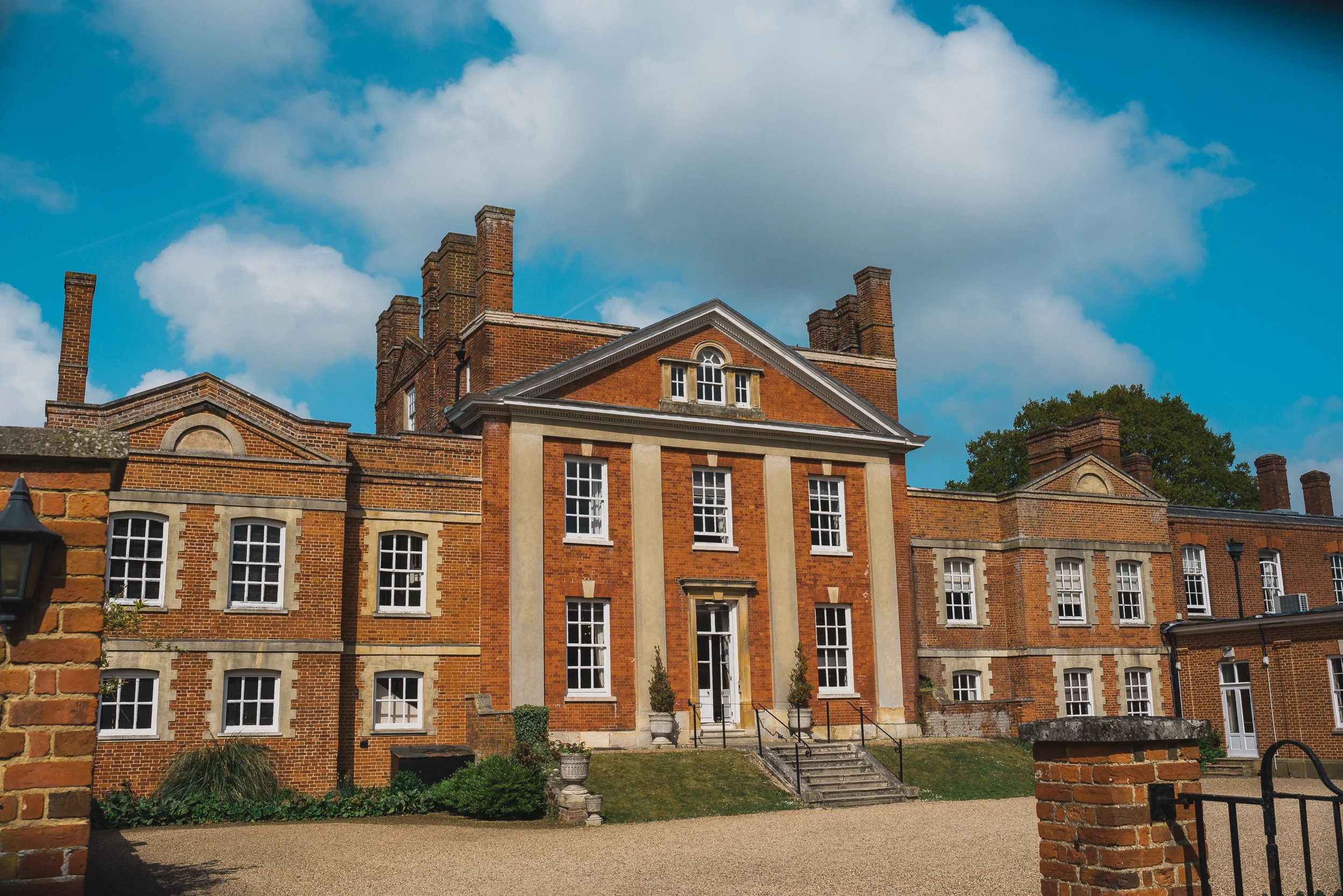 DM Photography-Hampshire Wedding Photographer -3.jpg