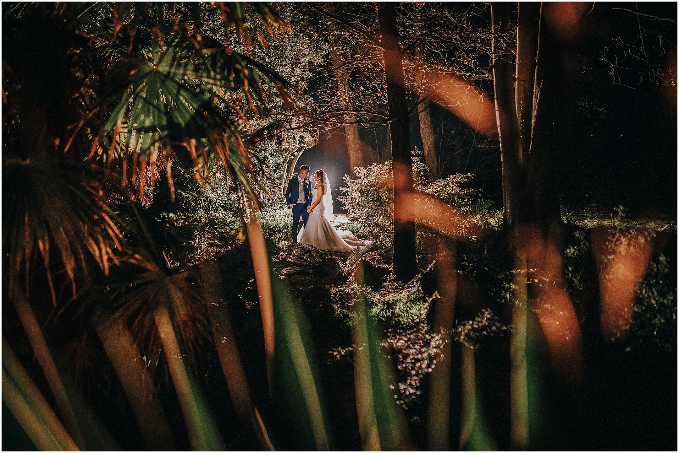 Bryony &amp; Scott | Macdonald Elmer's Court | Hampshire Wedding Photography