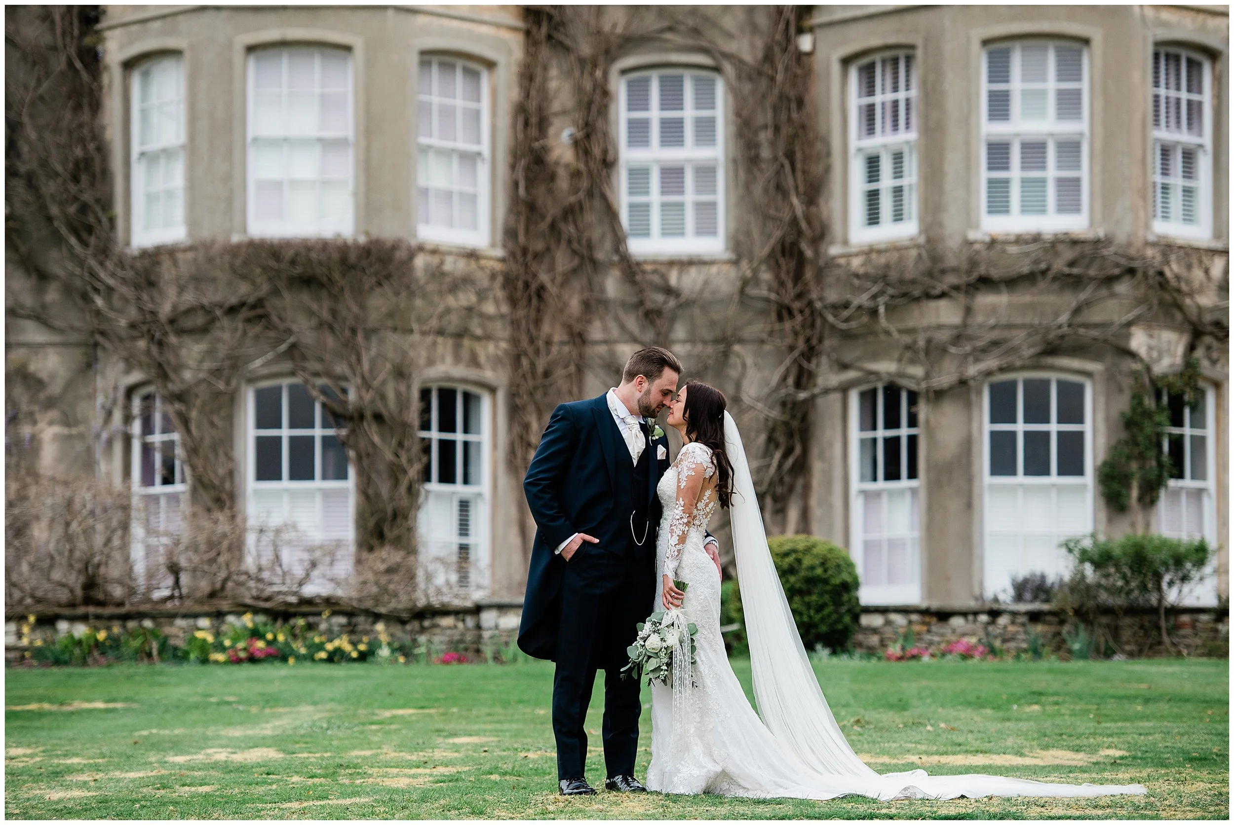 Steph &amp; Sam | Northbrook Park | Surrey Wedding Photography