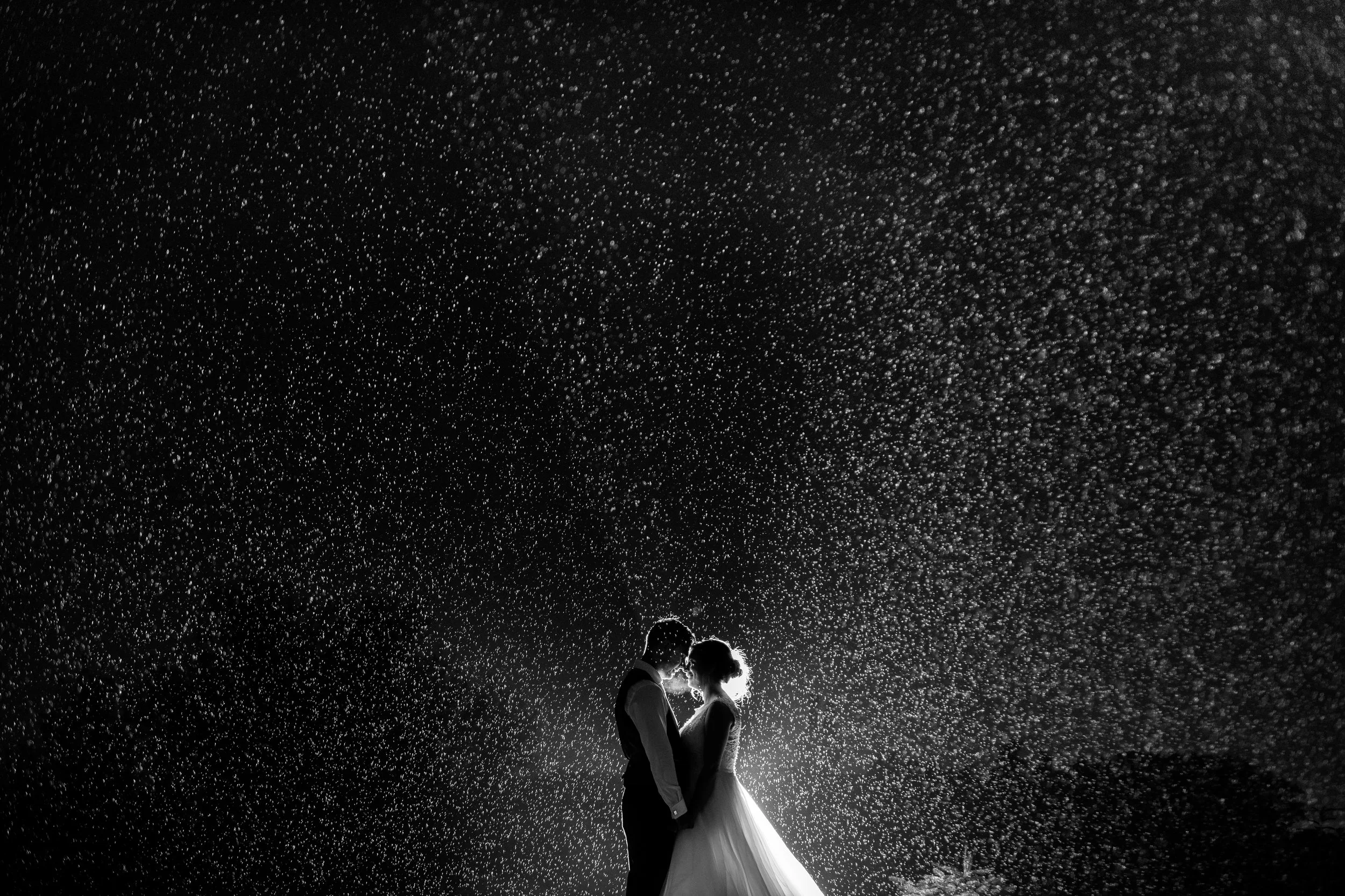 Naomi &amp; Will | The Old Dairy Barn | Hampshire Wedding Photographer