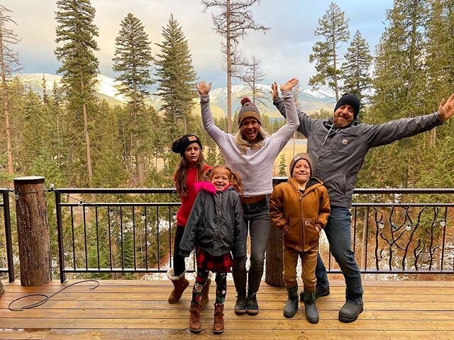 MONTANA with family.