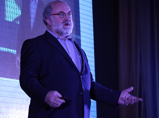 Thomas Frey durante su conferencia en el CIIE 2015.
