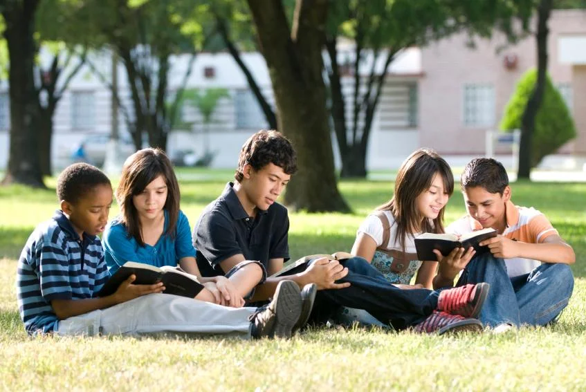 CORI_Middle_School_Reading.jpg