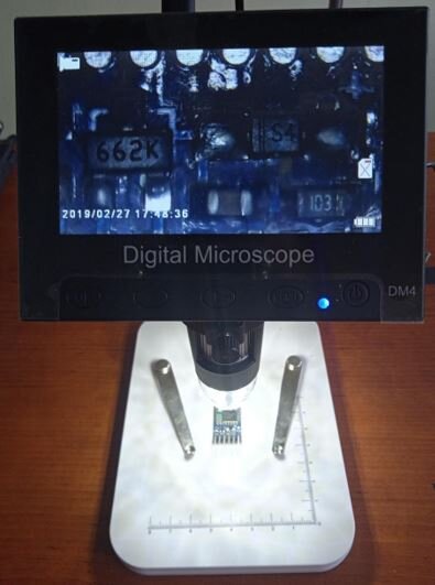 Imagen 4: Microscopio electrónico.