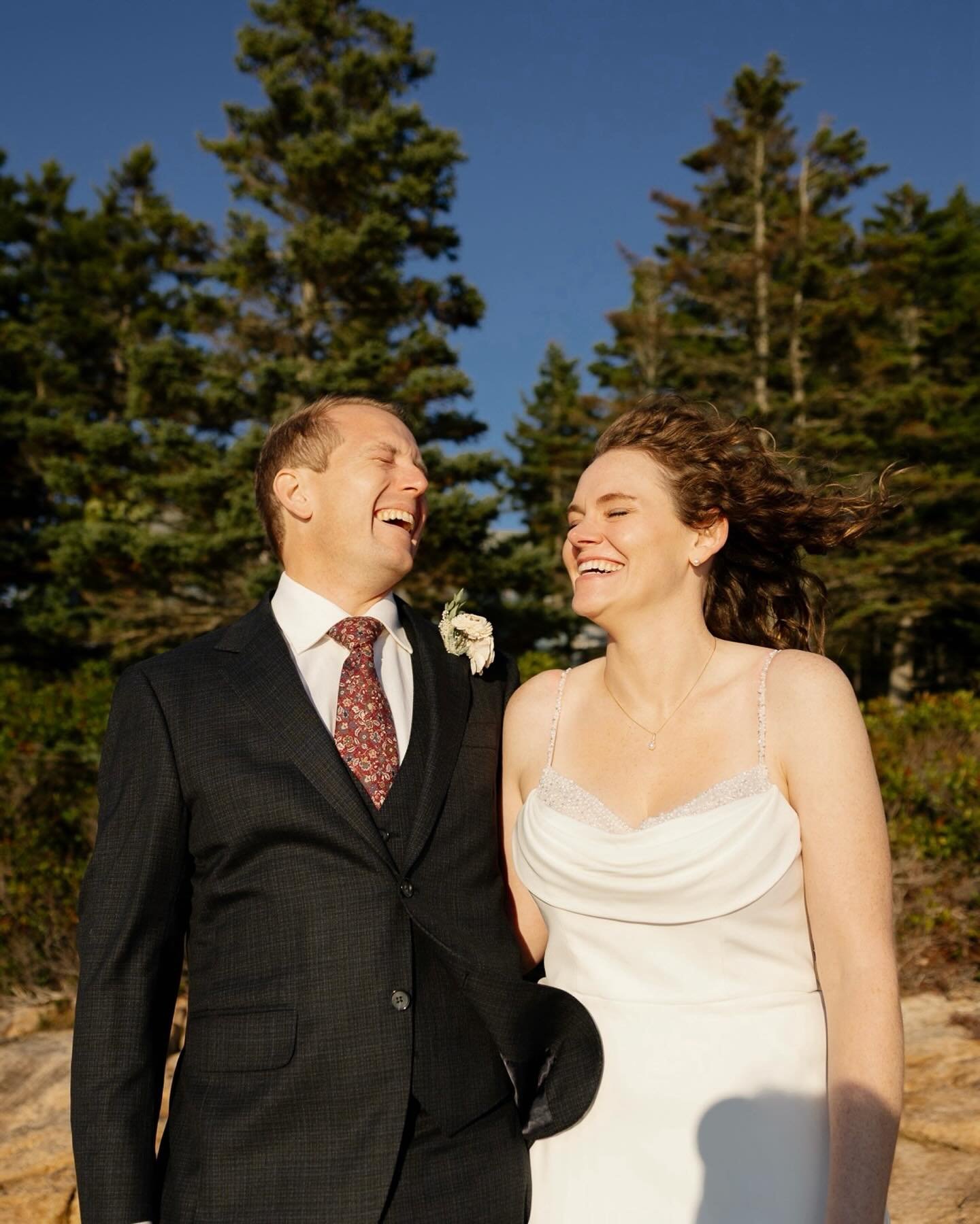 A day made special by the people.

Mike &amp; Megan opted for a rental near Acadia National Park to celebrate their wedding day with their family in October. 

Located right on the water, they had a few days to spend with each other, cook together, t