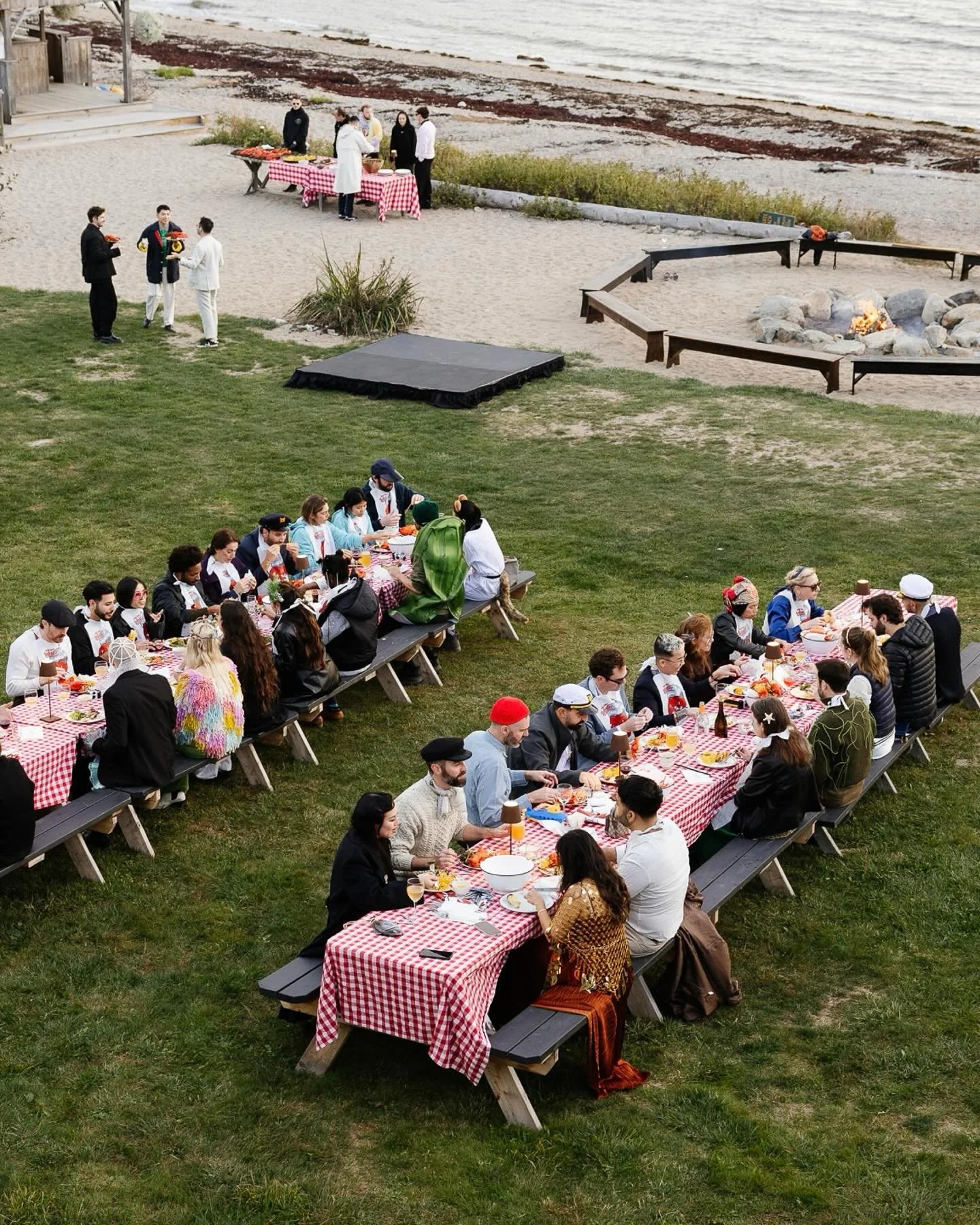 A look at the joy and creativity that made up the lobster bake / costume welcome dinner for Christina &amp; Danny! What a way to begin their wedding weekend ✨

Venue: @aragosta.maine 
Photography: @siennareneephotography 

#siennareneephotography #mo