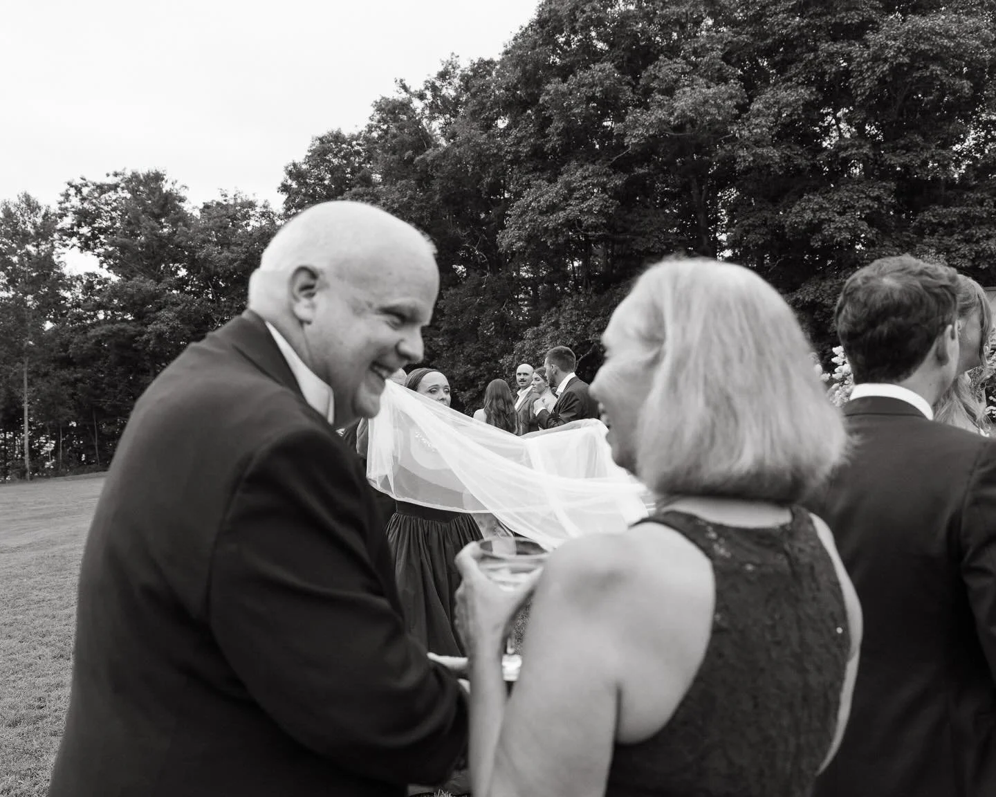 Surrounded by their people, Lauren &amp; Rusty&rsquo;s day was filled to the brim with joy.

Those imperfect photos that record a feeling can&rsquo;t be planned, they simply are. And to me, they&rsquo;re like honey to the heart.