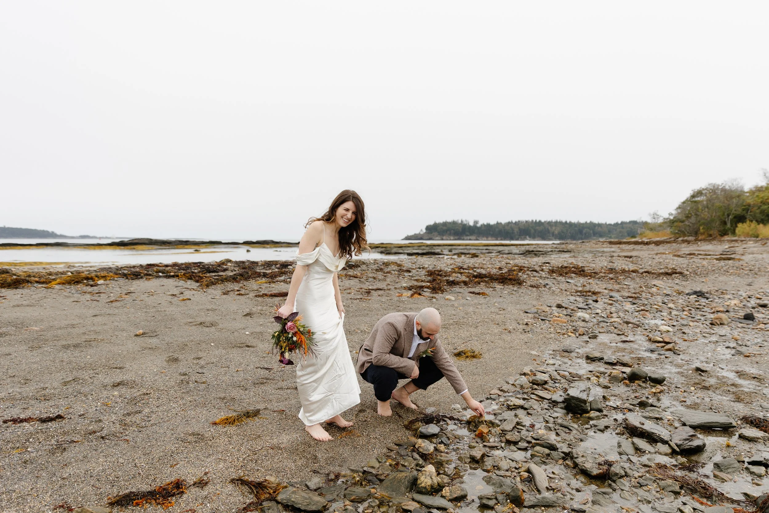 5 Stress-Free Wedding Planning Tips from a Maine Photographer