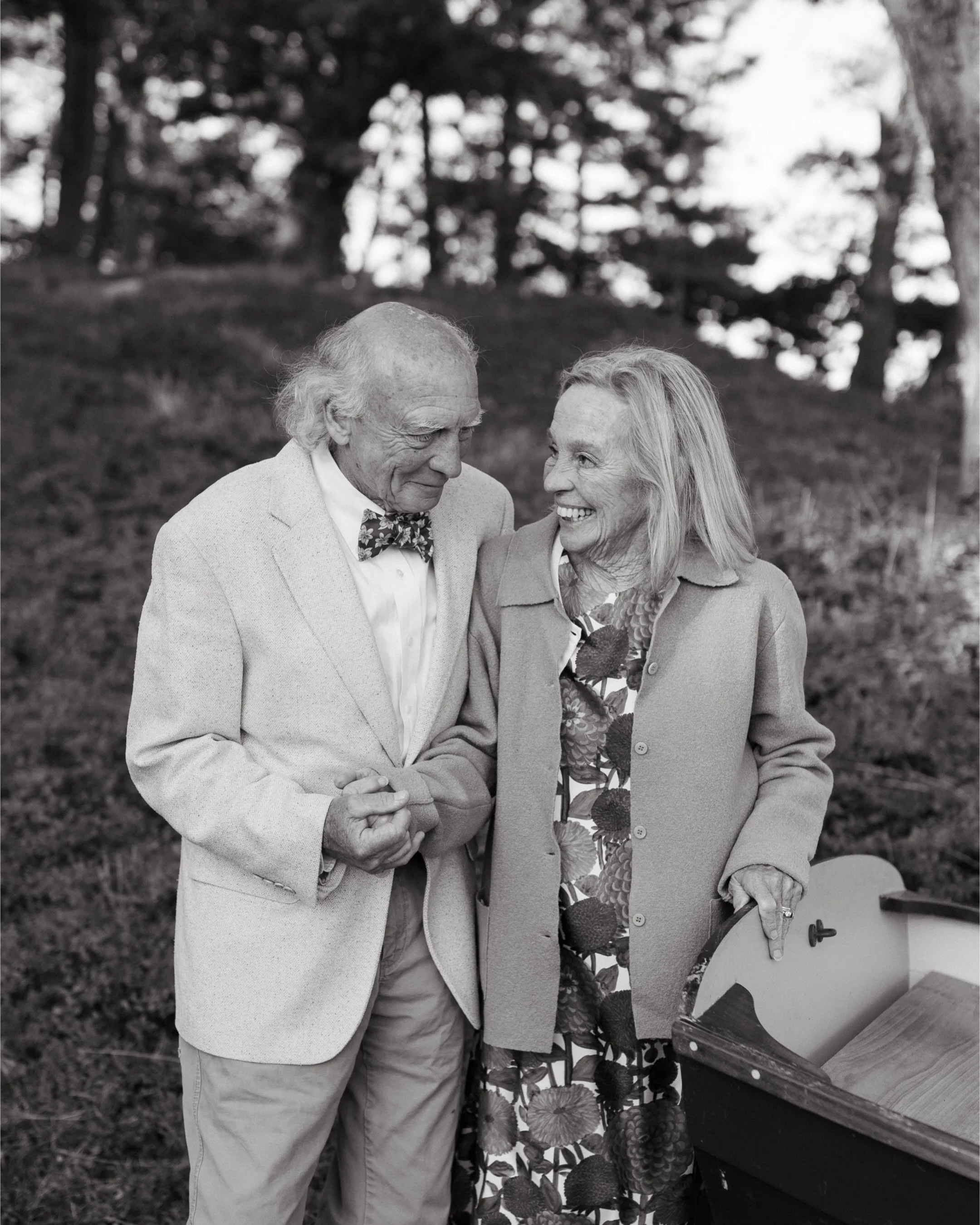 Family property weddings have my heart! Really, any wedding a couple creates as a celebration of who and what they love in a place they love has my heart.

Sharing a blog today for couples who are beginning to plan their intimate wedding day and look