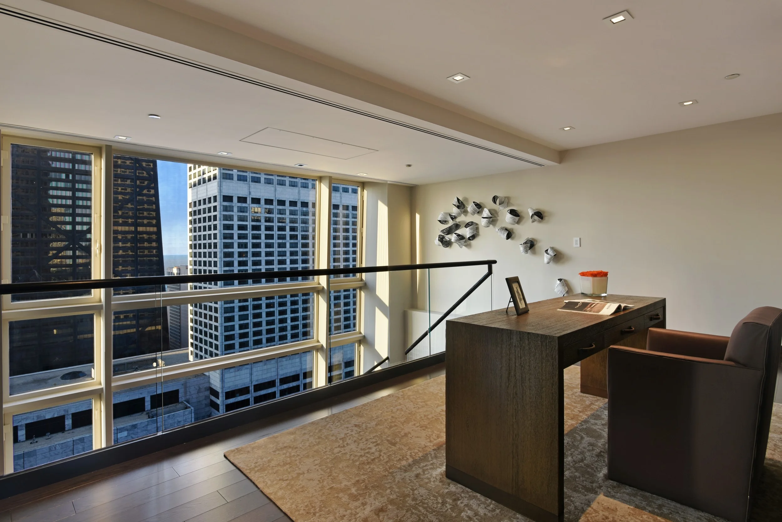 14_161EChicagoAve_Unit2401_54002_Office_HiRes.jpg