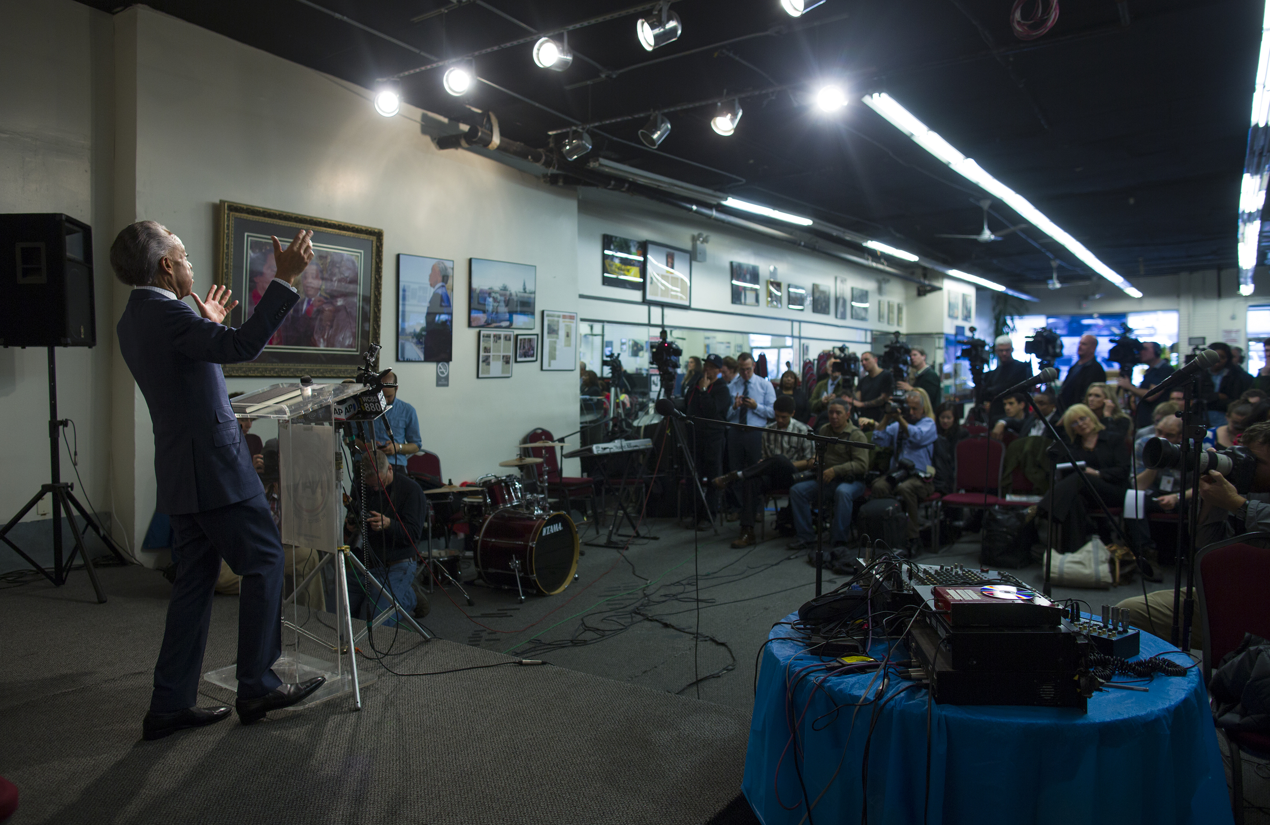  Rev. Al Sharpton addresses questions about being an FBI informant in the 80's, Harlem, 2014 