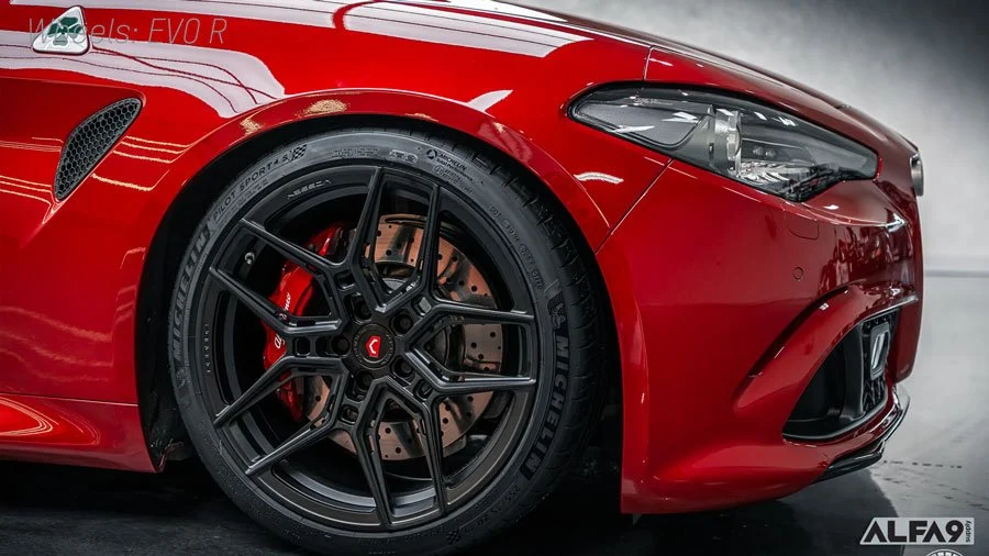 Vossen EVO 4R wheels fitted to Alfa Romeo Giulia Quadrifoglio